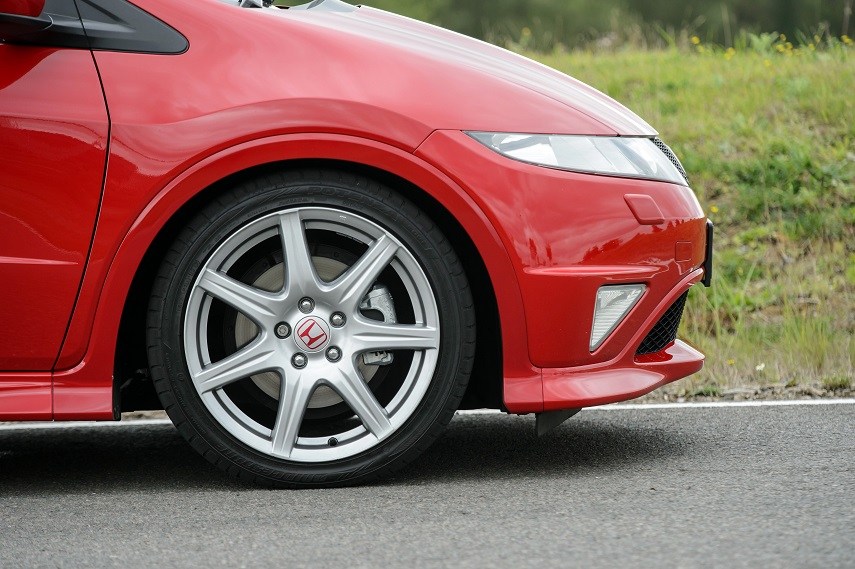 Honda Civic Type R FN2 Buyer's Guide | Fast Car