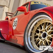 RWB Porsche 993 Carrera 2