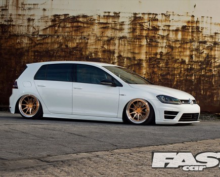 modified mk7 vw golf r white