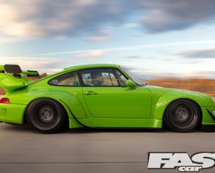 RWB Porsche 993 green