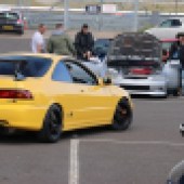 yellow Integra at car show