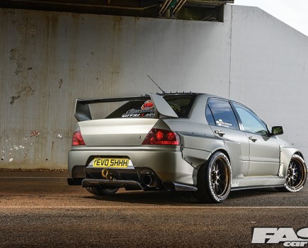 Clinched Wide Arch Mitsubishi Evo IX tuned