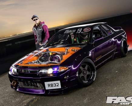 Rocket Bunny Nissan R32 Skyline