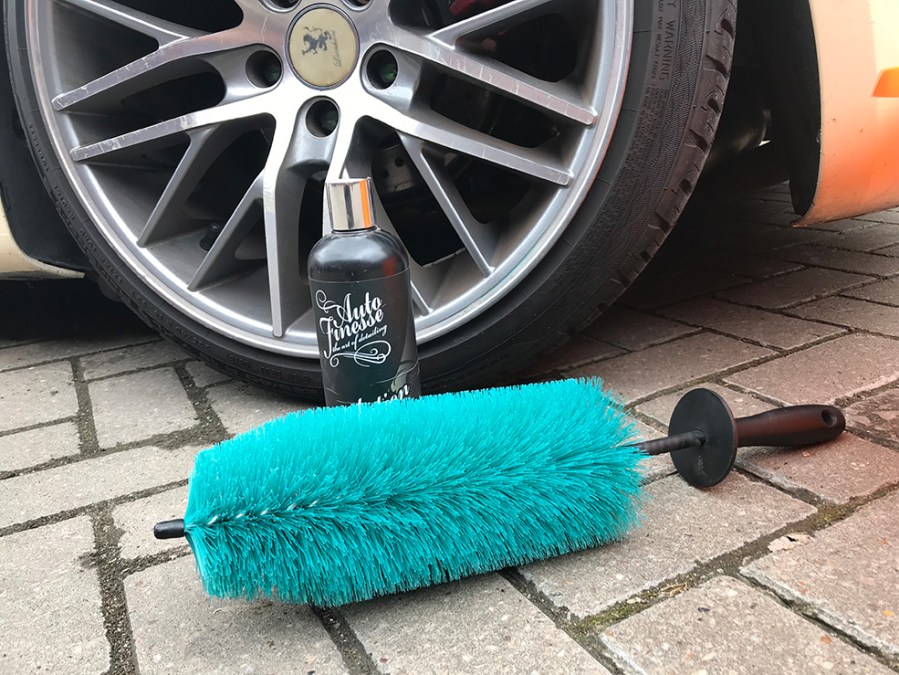 AUTO FINESSE BARREL BRUSH REVIEW