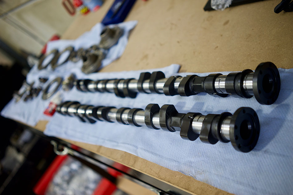 Performance car camshafts