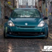 tuned Renault Clio RS200