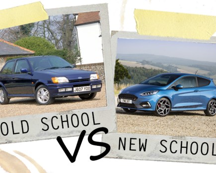 MK3 FORD FIESTA RS1800 VS MK8 FORD FIESTA ST