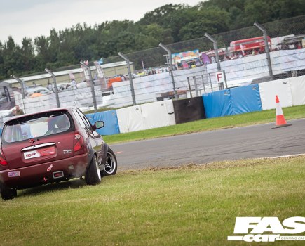 Daihatsu sirion with worst car modifications