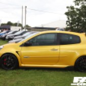 The left side of a yellow Renault Clio Sport at the Forge Action Day 2019
