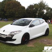 A front left side shot of a white Renault Megane III RS Trophy at the Forge Action Day 2019
