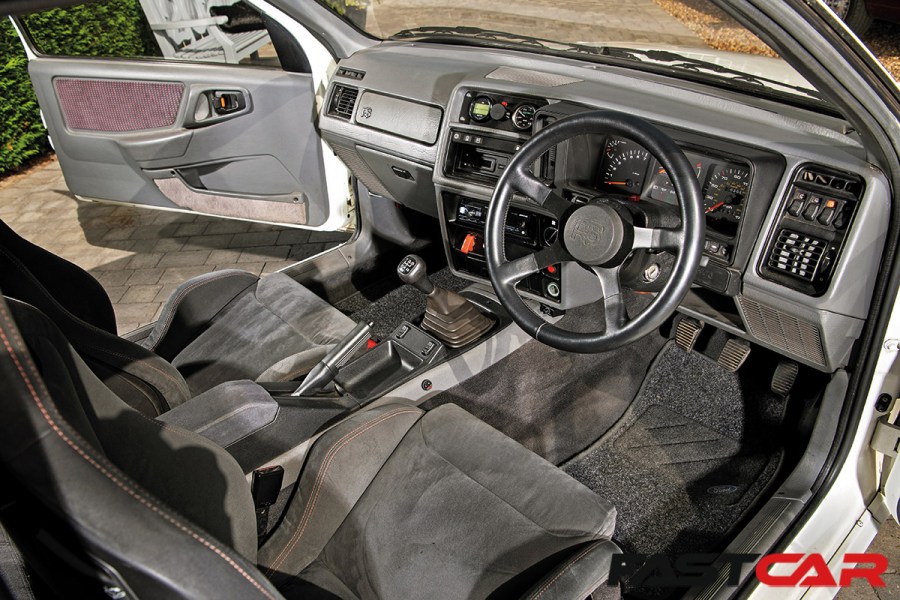 modified Sierra RS Cosworth interior 