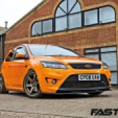 Front 3/4 shot of tuned Focus ST Mk2