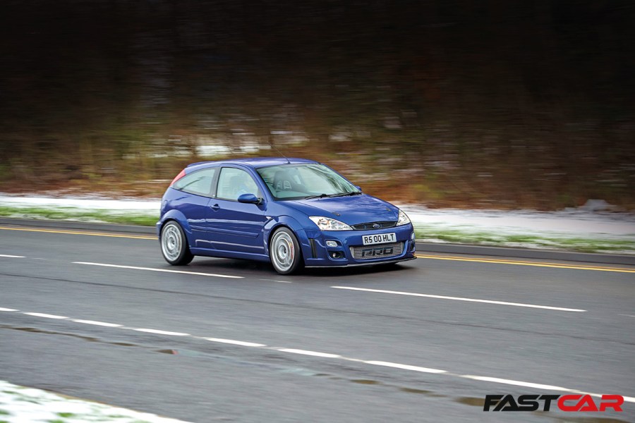 driving shot of modified Ford Focus RS Mk1