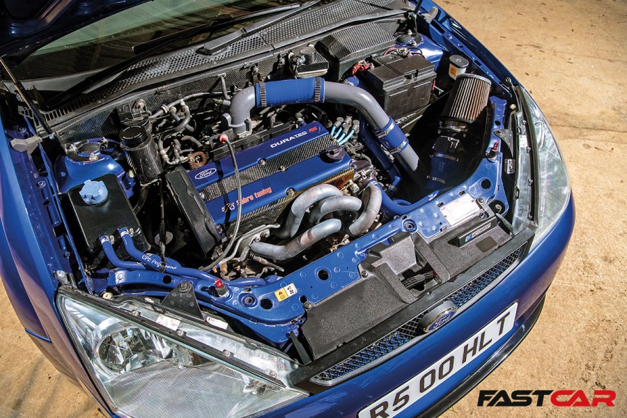 modified Ford Focus RS Mk1 engine