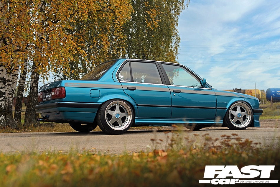Tuned BMW E30 with M54 Engine