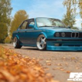 tuned bmw e30 front 3/4