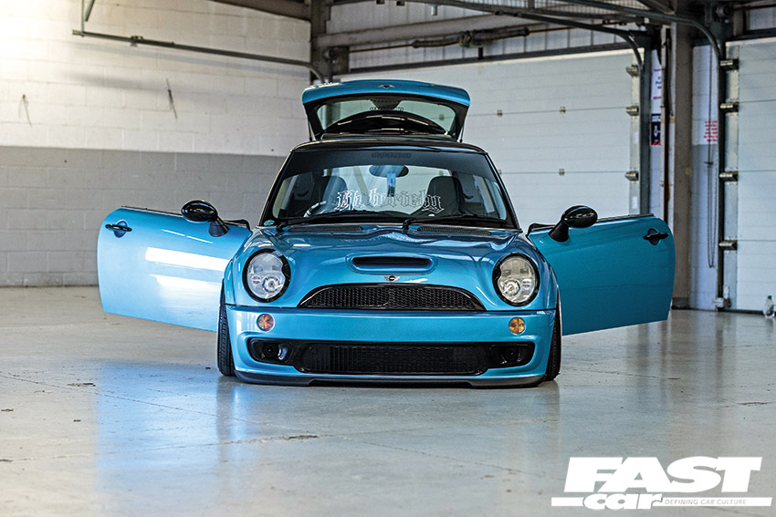Front shot of bagged Mini Cooper S R53