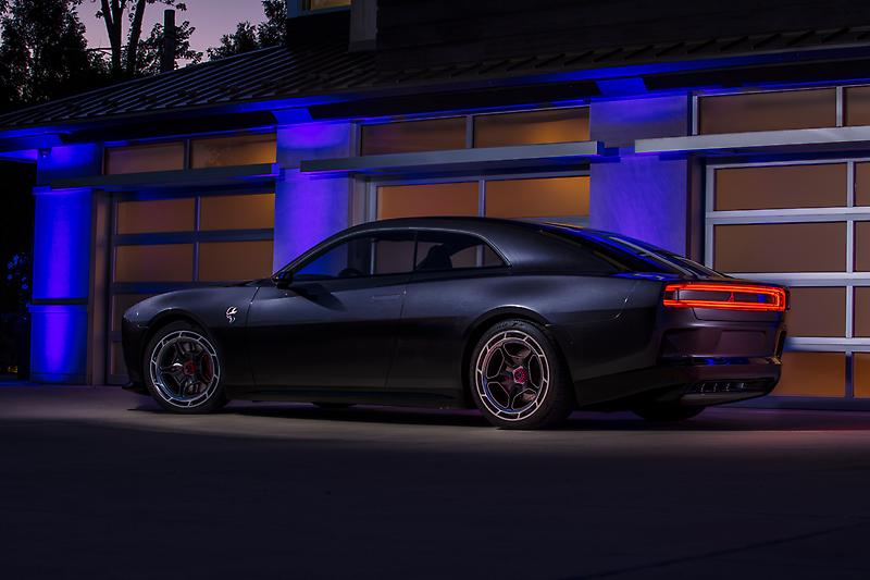 The rear end of the Dodge Charger Daytona SRT Concept