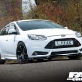 Front 3/4 shot of Modified Ford Focus ST Mk3 outside
