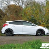 Side-profile photo of Modifed ford Focus ST Mk3 outside