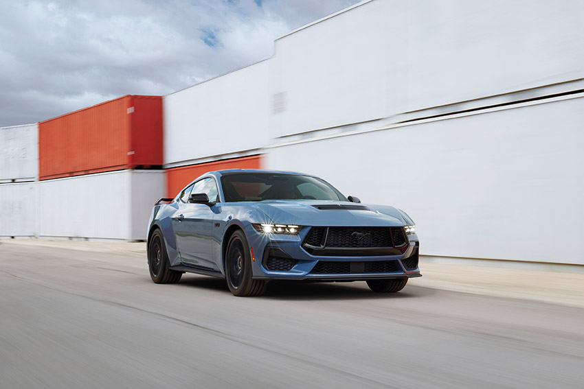New 2023 Ford Mustang Revealed With V8 Engine | Fast Car