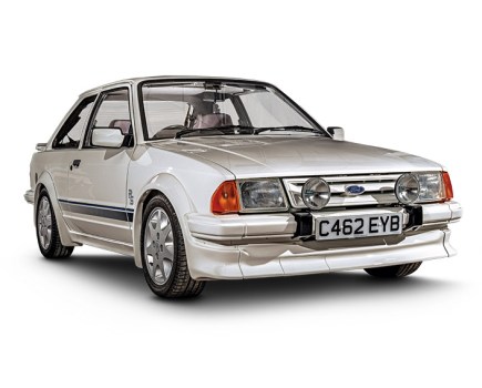 Front shot of Ford Escort RS Turbo S1