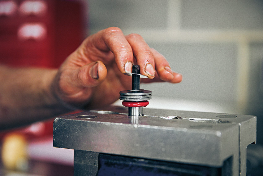 How Dampers Work Everything You Need To Know Fast Car