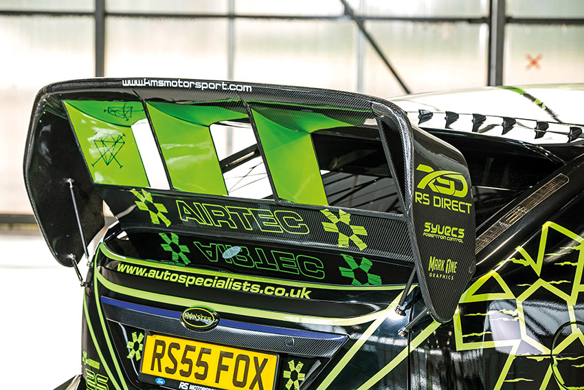 WRC wing on Ford Focus RS Mk2 