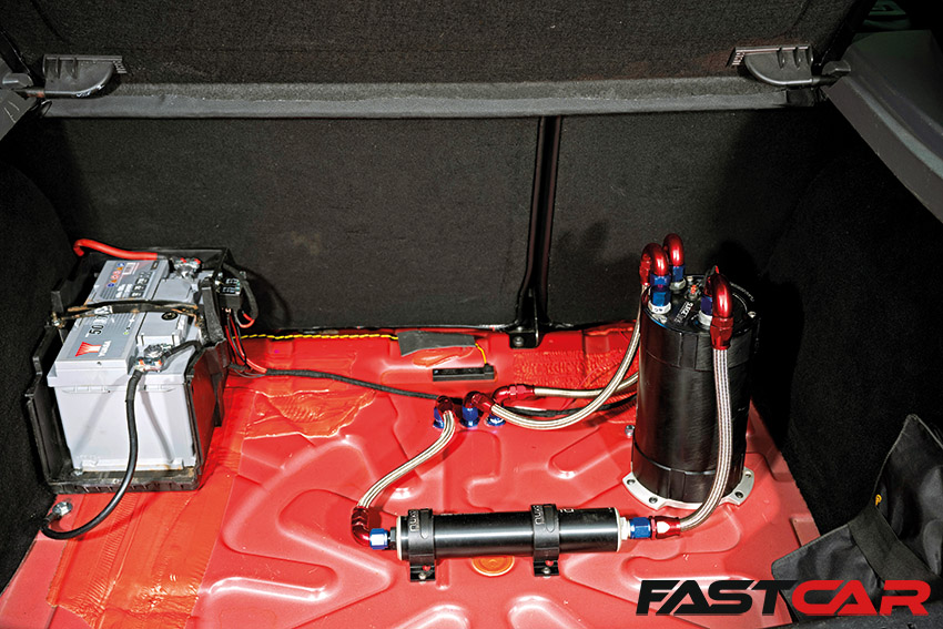 Boot in Modified Ford Focus ST Mk2