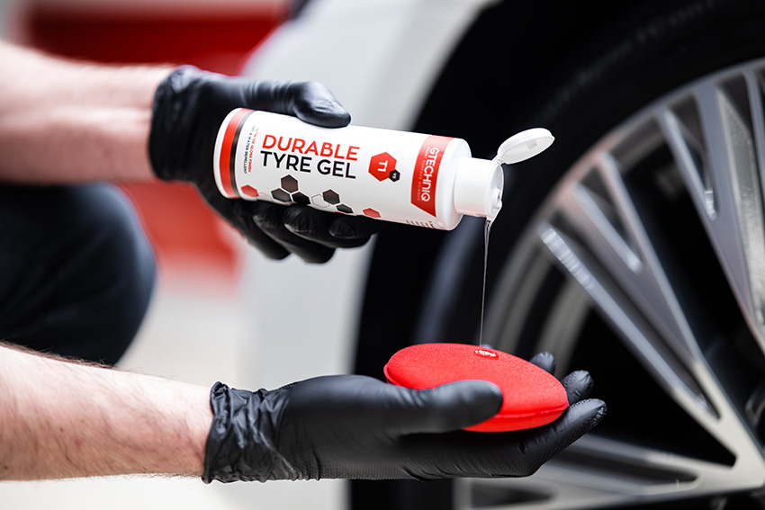 Durable tyre gel, detail your car's finishing touches