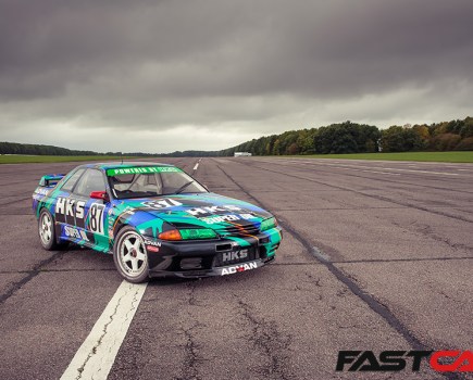 HKS Nissan Skyline GT-R R32 on airstrip
