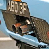 Central exhausts on GT40