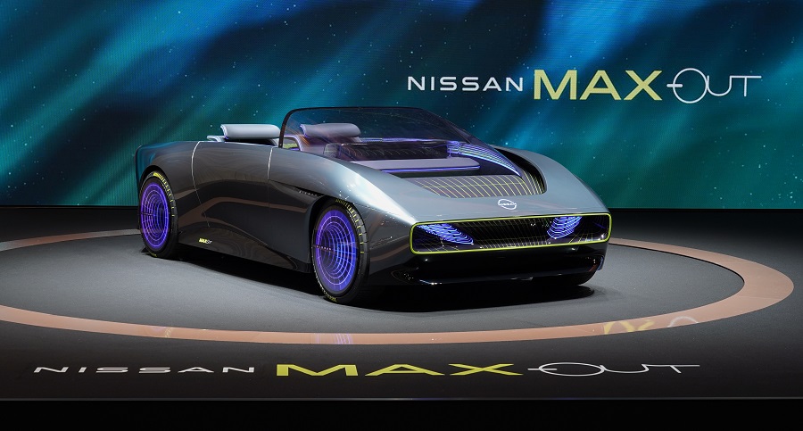 The Nissan Max-Out concept on a turntable.