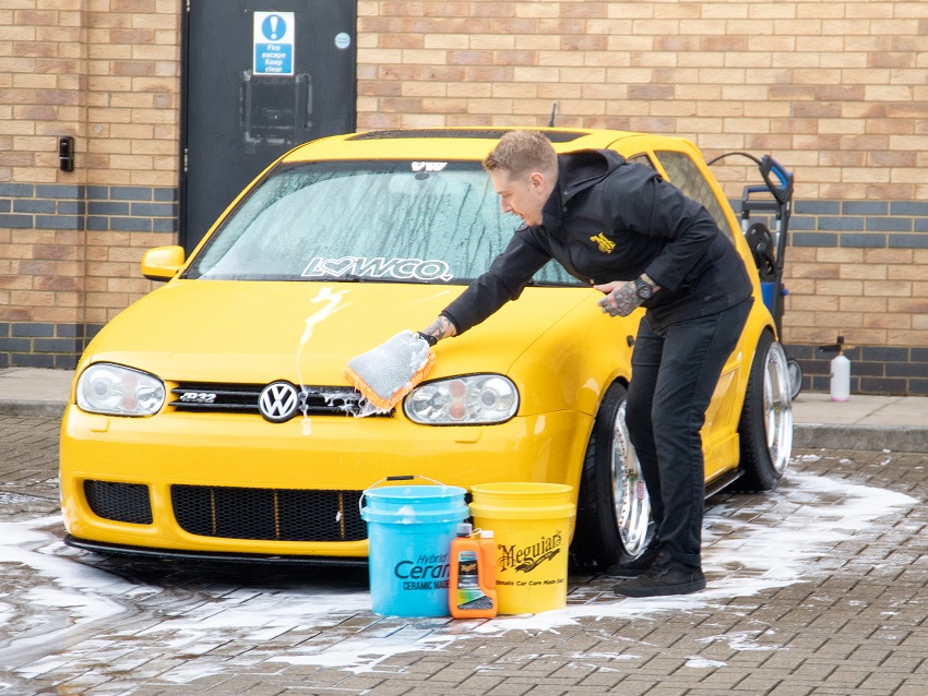 How To Detail A Wrapped Car washing