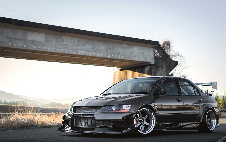 This Mitsubishi is fitted with Ohlins coilovers, one of the best car suspension brands 