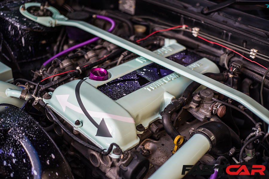 Twin-cam cover on SR20DET