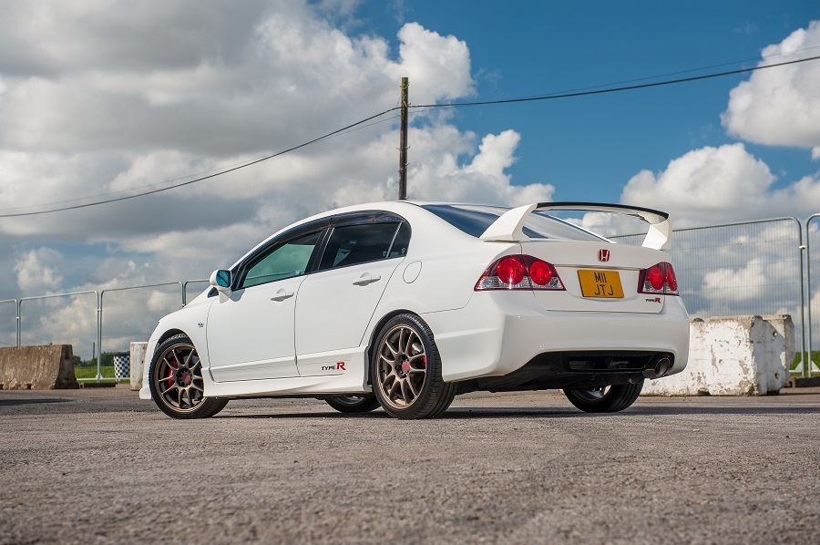 The rear end of an FN2 Type R