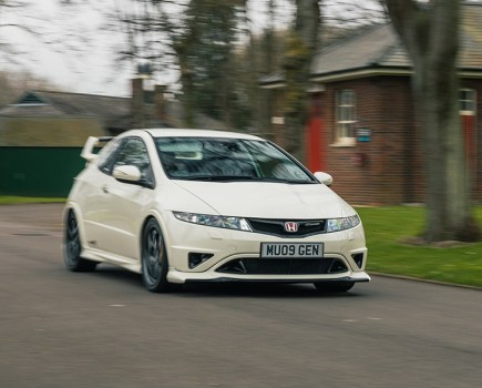 Front driving shot of Mugen Civic Type R FN2