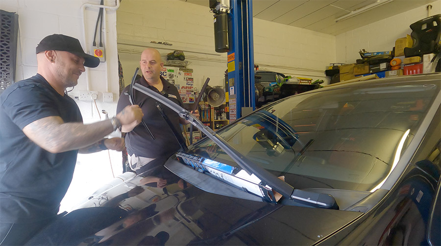 How To Change Wiper Blades Fast Car