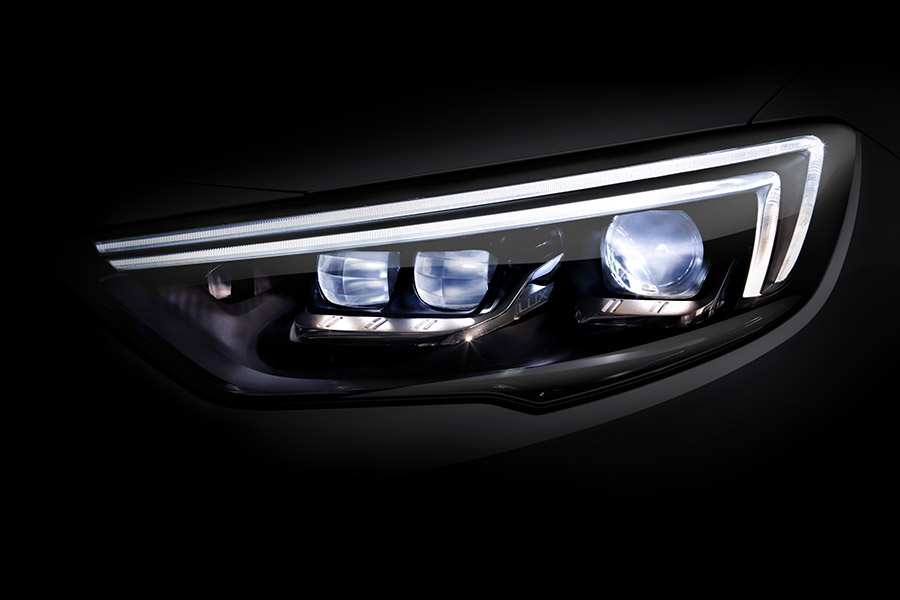 Opel Insignia LED headlights 