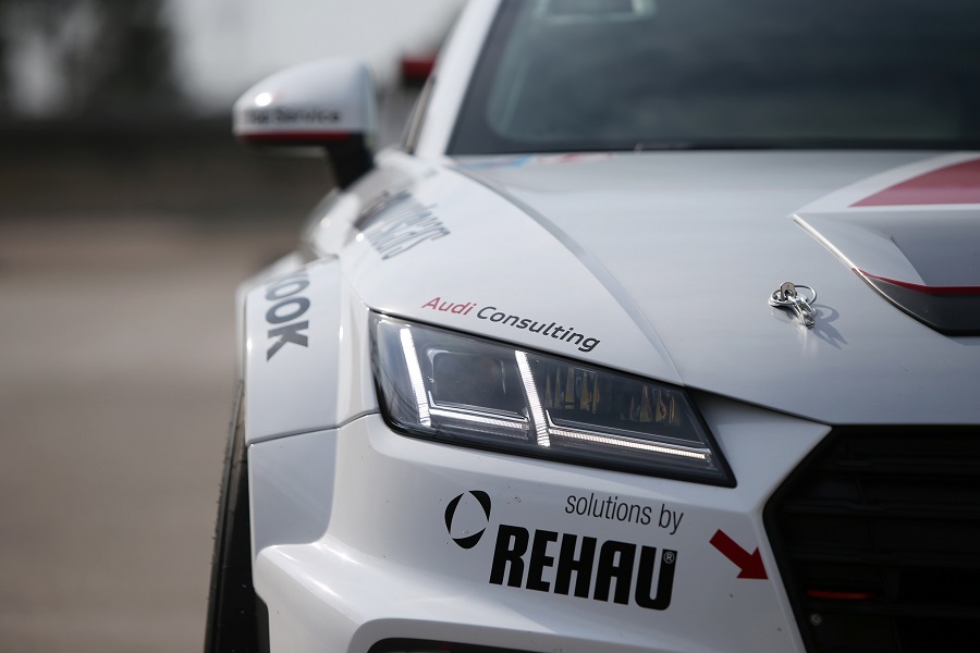 Audi TT cup car headlight