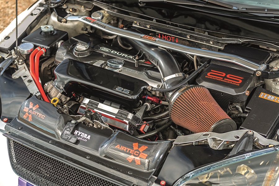 Mk2 Focus engine bay - highly modified