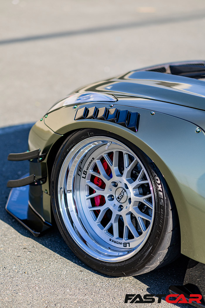 front wheels on Liberty Walk Nissan GT-R