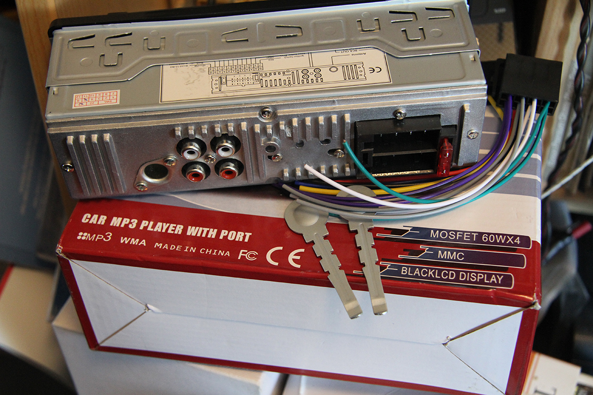 Reviewing The World’s Cheapest Car Stereo Fast Car