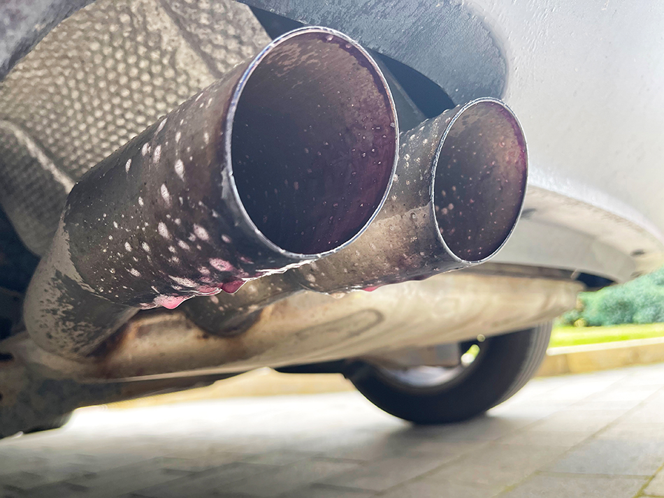 How To Clean Exhaust Tips Fast Car