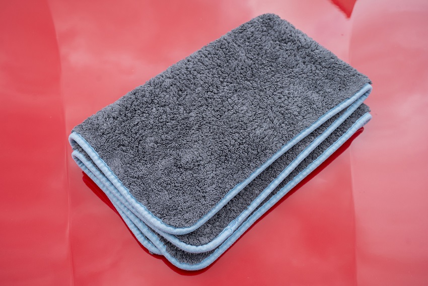 Liquid Elements Silverback XL drying towel