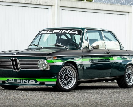 front of Manhart Alpina 2002 tii