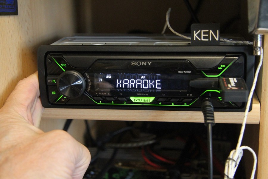 SONY DSX-A212Ui karaoke mode