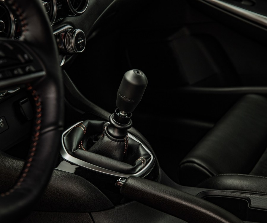 Sentra DET Concept has a manual gearbox.