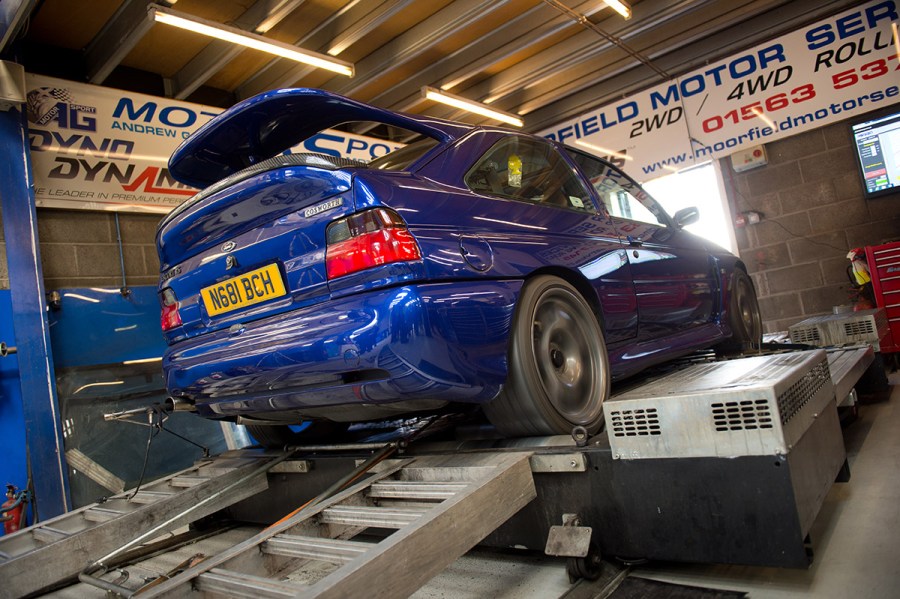 Escort Cosworth remapping on dyno